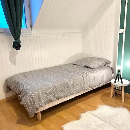 Holiday home Locathome